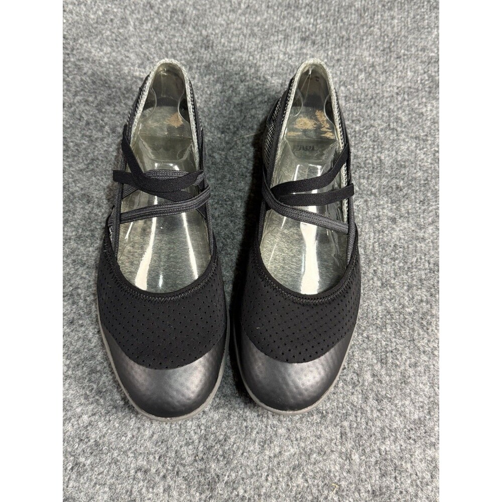 Teva Mush Mary Jane Ballet Flats – Women’s Size 8 – Black Perforated Slip‑On